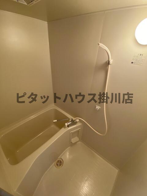 掛川市下垂木マンション バス／シャワー