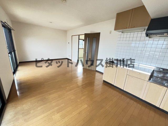 磐田市安久路マンション リビング