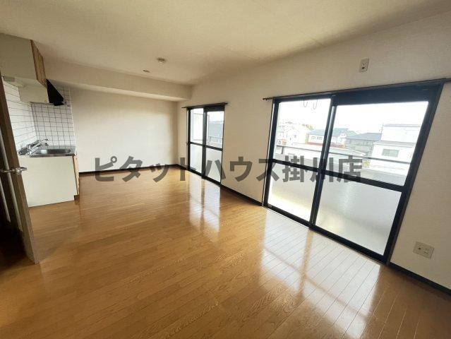 磐田市安久路マンション リビング