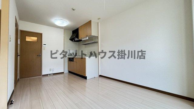 掛川市下垂木マンション リビング