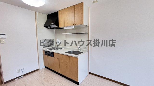 掛川市下垂木マンション キッチン