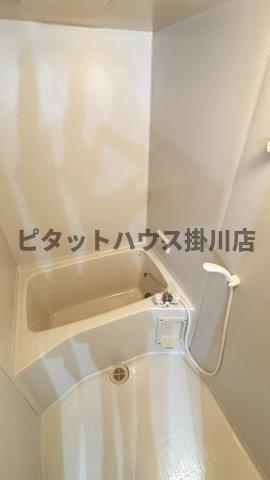 掛川市富部アパート バス／シャワー