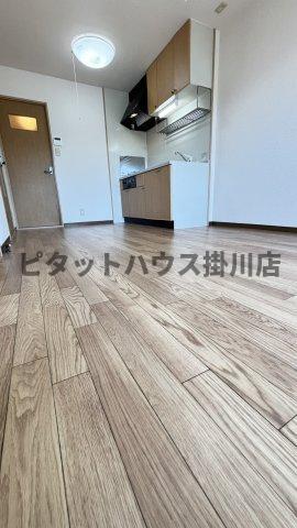 掛川市下垂木マンション 室内