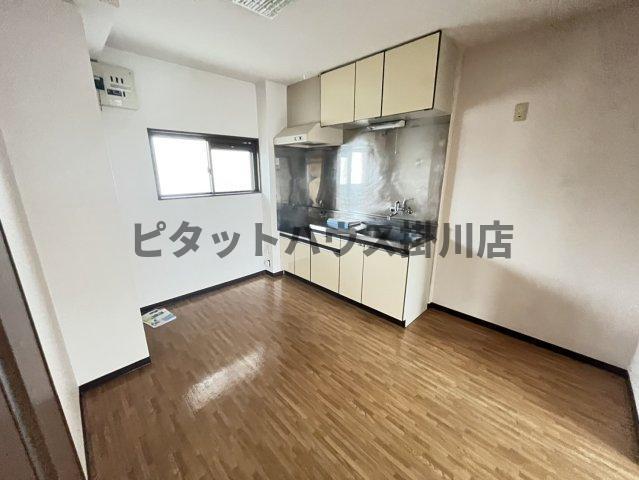 磐田市安久路マンション リビング