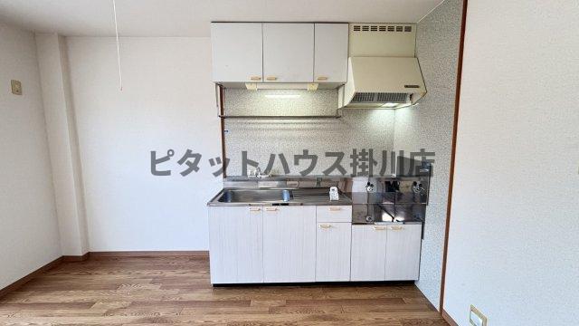掛川市富部アパート キッチン
