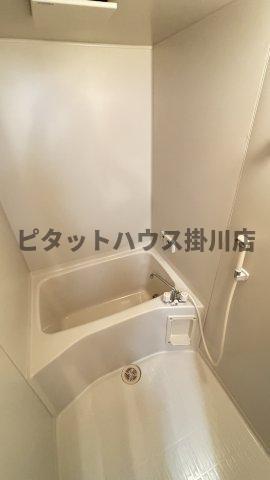 掛川市富部アパート バス／シャワー