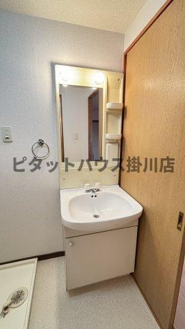 掛川市富部アパート 洗面