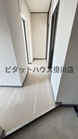掛川市天王町アパート 玄関