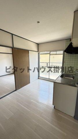 掛川市天王町アパート リビング