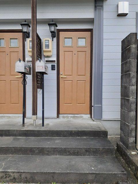 掛川市富部アパート 玄関