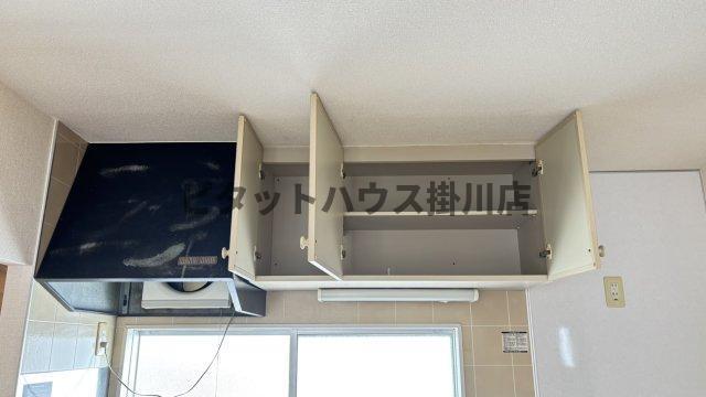 掛川市上西郷アパート 収納