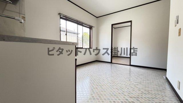 掛川市十九首アパート リビング