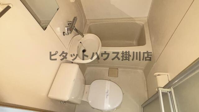 掛川市十九首アパート バス／シャワー