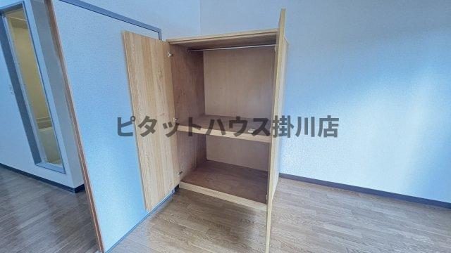 掛川市小鷹町マンション 収納