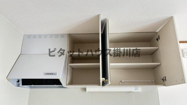 掛川市下俣アパート 収納