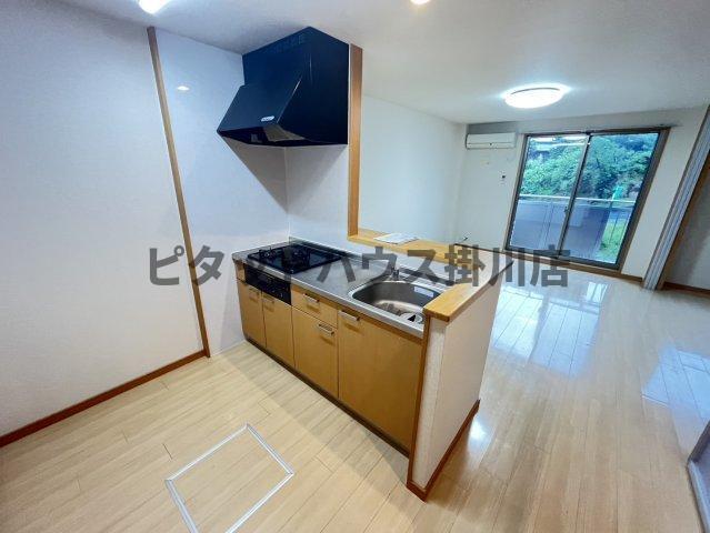 袋井市鷲巣アパート キッチン