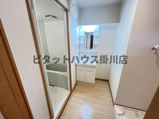 袋井市鷲巣アパート 洗面