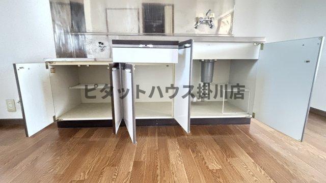 掛川市二瀬川マンション 収納