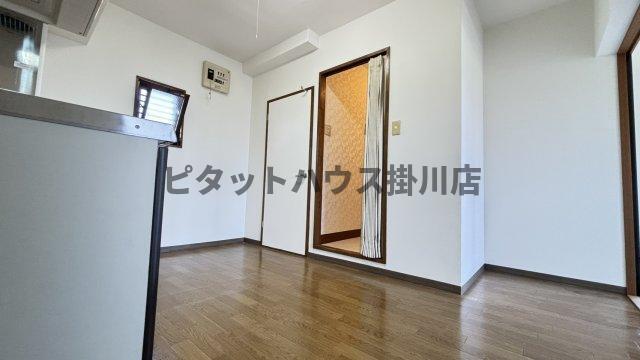 掛川市二瀬川マンション リビング