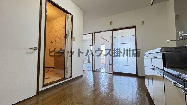 掛川市二瀬川マンション リビング