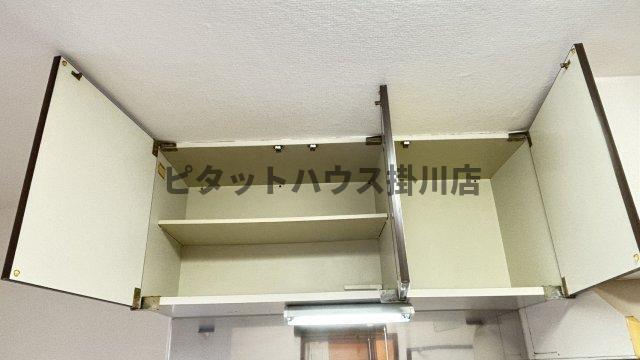 掛川市二瀬川マンション 収納