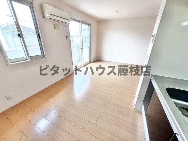 藤枝市田沼アパート リビング