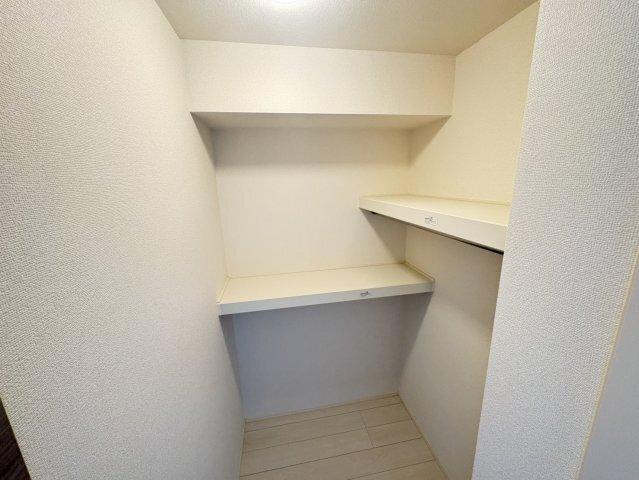 牧之原市布引原アパート 収納
