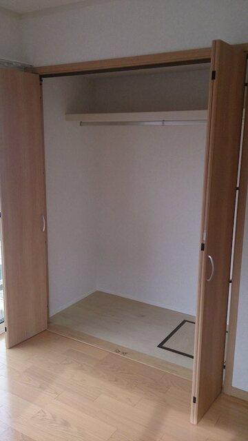藤枝市若王子アパート 収納