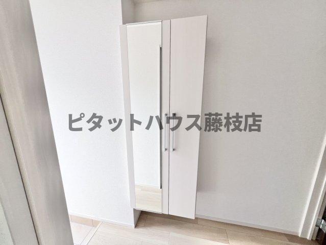 焼津市八楠アパート 収納