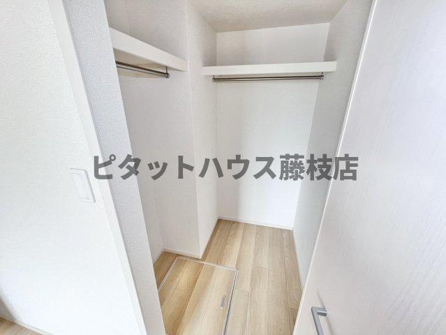 焼津市八楠アパート 収納