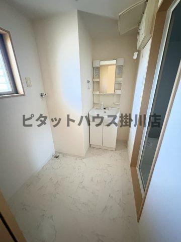 袋井市愛野南マンション 洗面