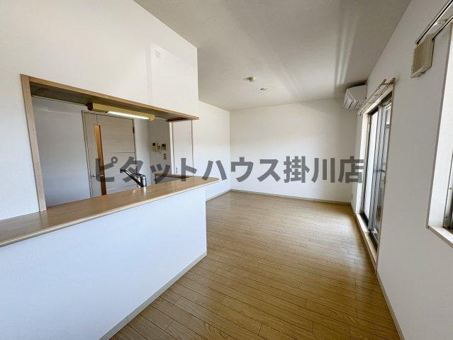 袋井市愛野南マンション リビング