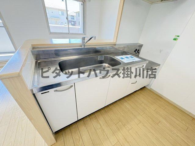 袋井市愛野南マンション キッチン