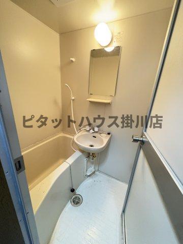 袋井市方丈アパート バス／シャワー