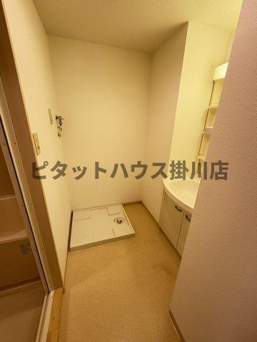 袋井市愛野南マンション 洗面
