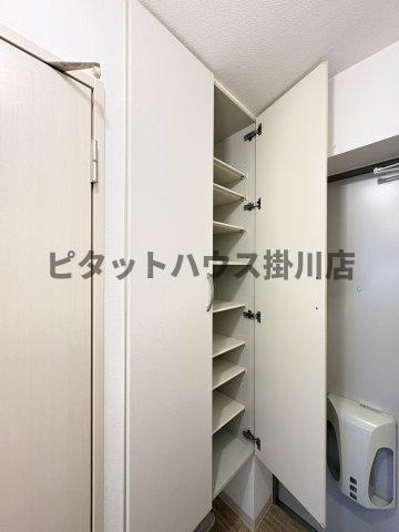 袋井市愛野南マンション 収納