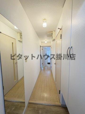 袋井市愛野南マンション 玄関