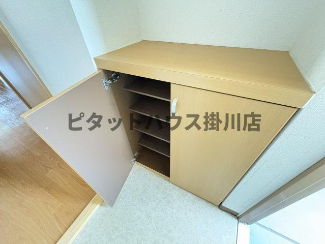 袋井市愛野東マンション 収納