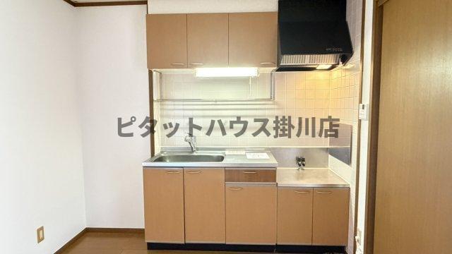 掛川市上西郷アパート キッチン