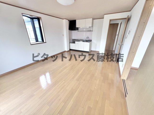 焼津市南小川アパート リビング