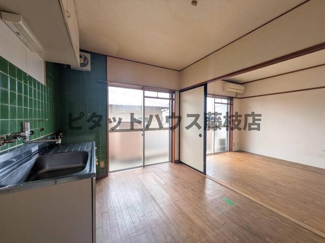藤枝市青葉町マンション リビング