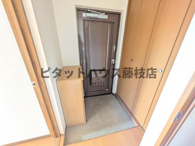 藤枝市南新屋マンション 玄関
