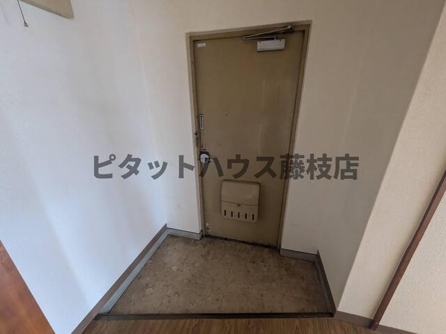 藤枝市青葉町マンション 玄関