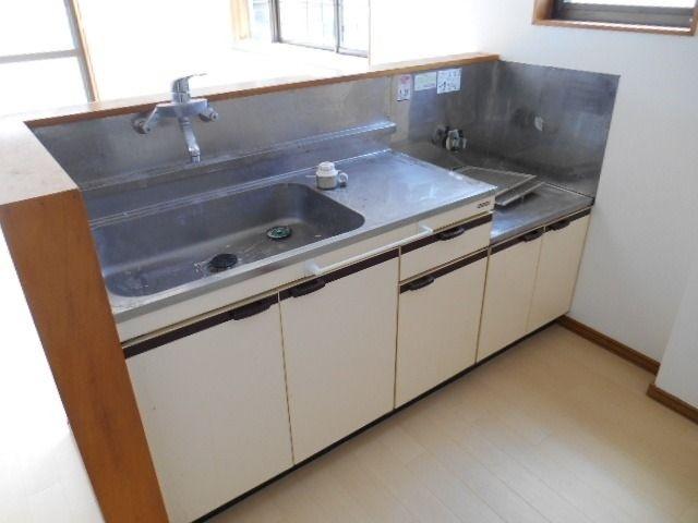 袋井市高尾アパート キッチン