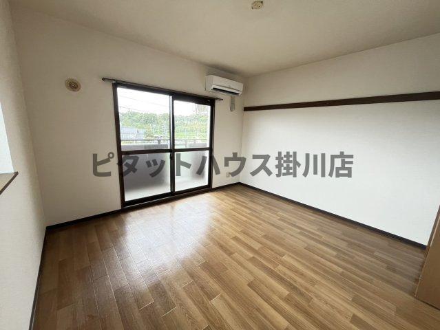 袋井市豊沢マンション リビング