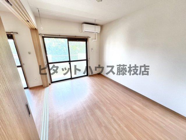 焼津市柳新屋マンション リビング