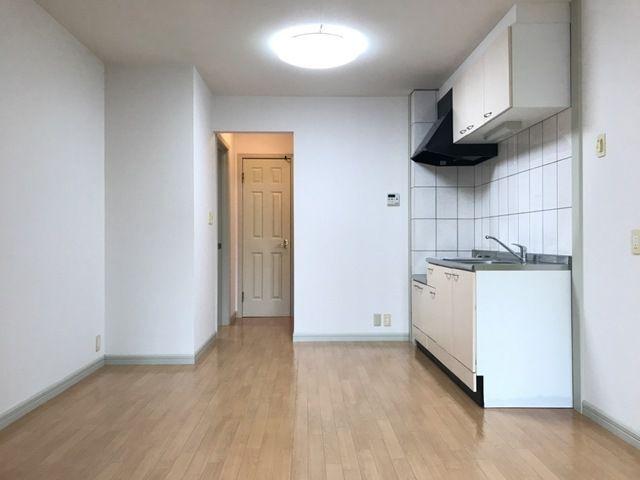 榛原郡吉田町住吉アパート リビング