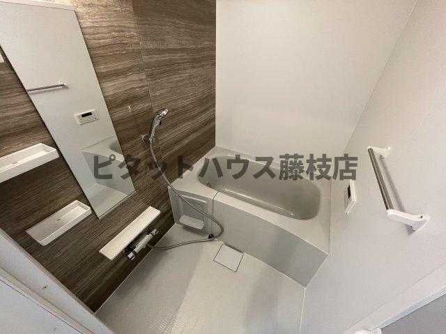 藤枝市高岡アパート バス／シャワー