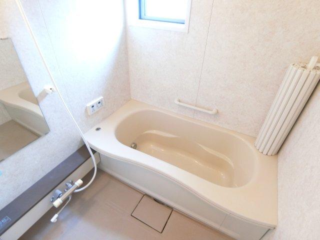 掛川市下俣アパート バス／シャワー