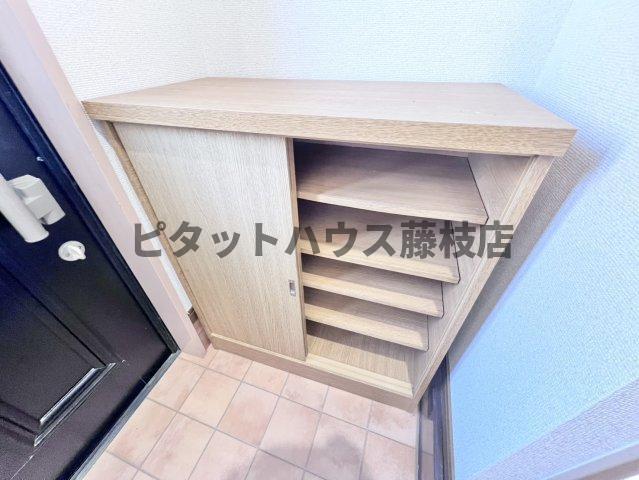 焼津市利右衛門アパート 収納